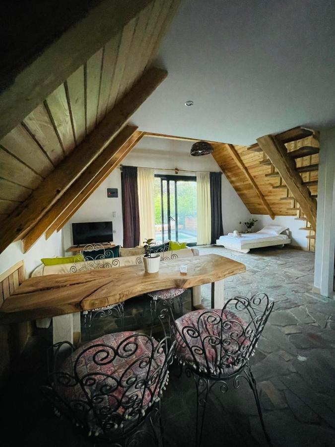 Unique Wooden Villa With Pool أوليمبياذا المظهر الخارجي الصورة